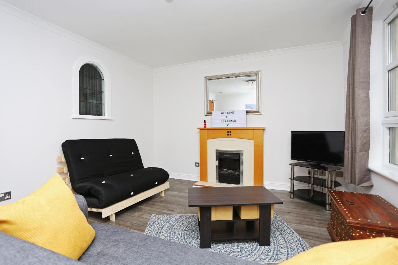 Altido 2Br Apartment With Free Parking, Near The Royal Mile Edinburgh Exterior photo